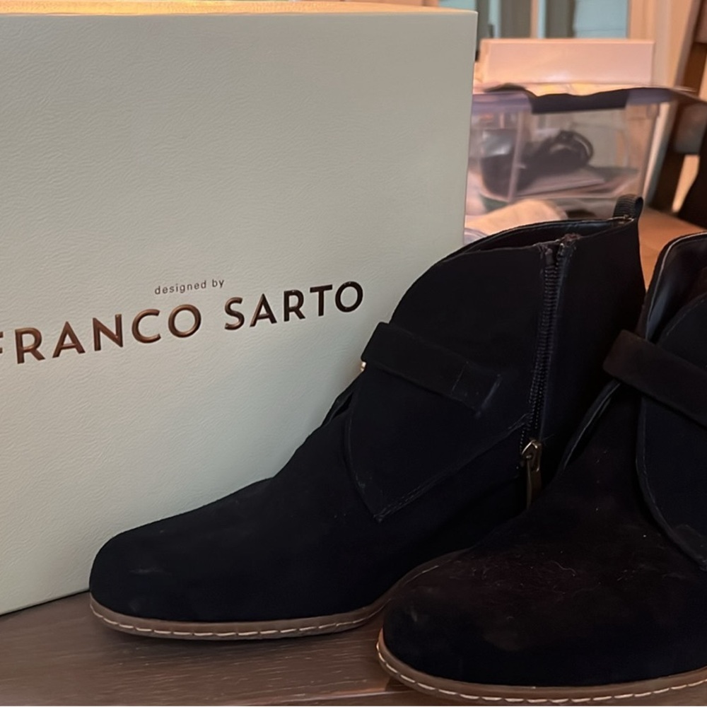 Franco Sarto Black Amerosa Boots Sleek Design